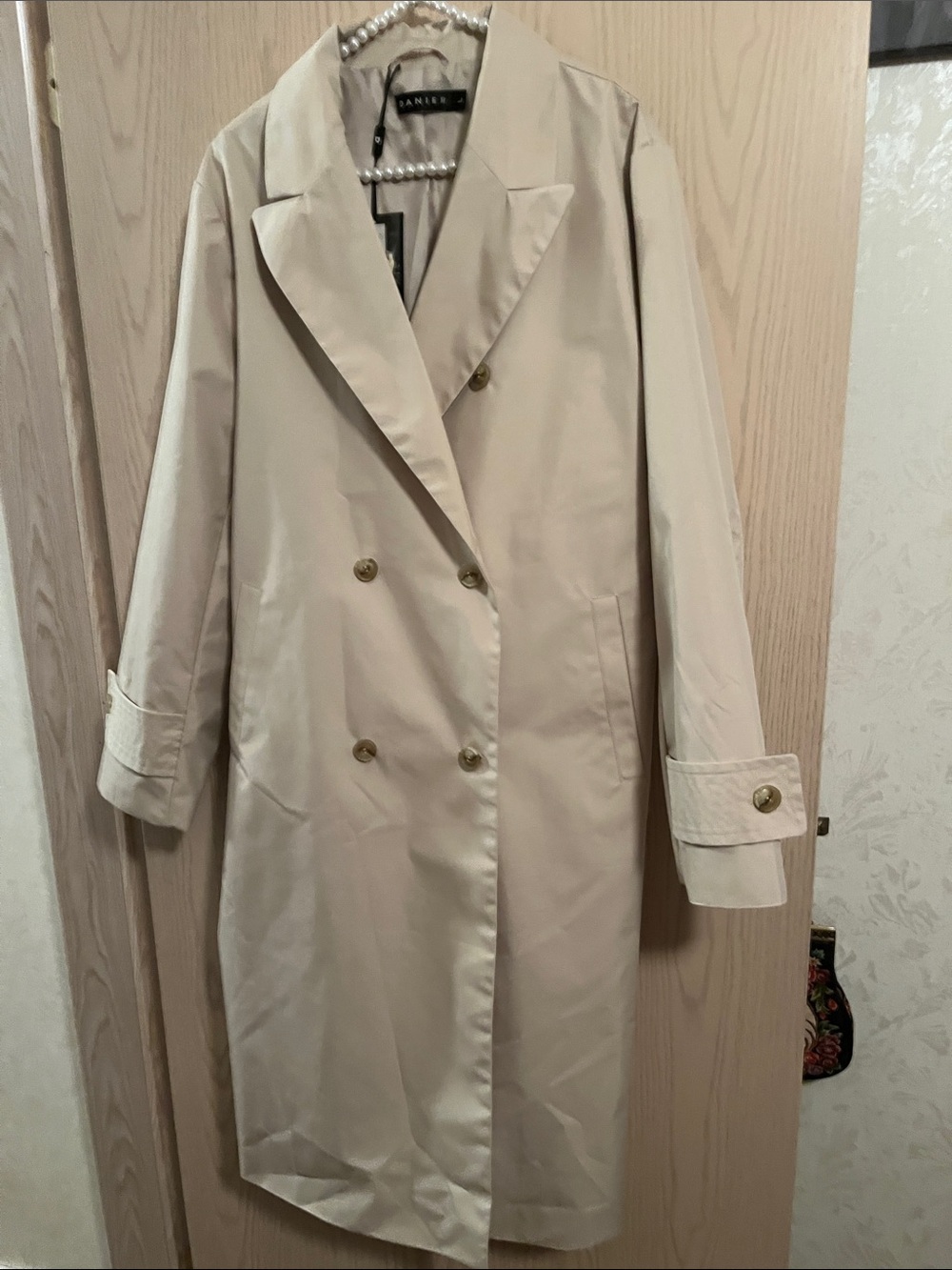 Danier Cream Double-Breasted Trench Coat